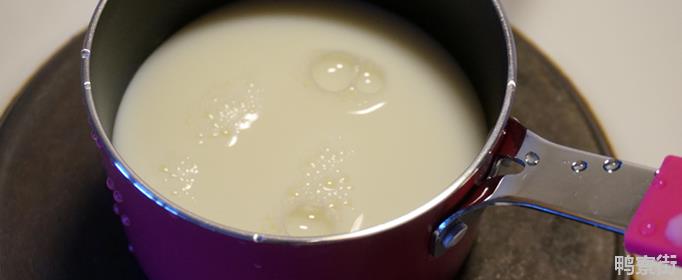鲜奶加热的最佳方法是什么