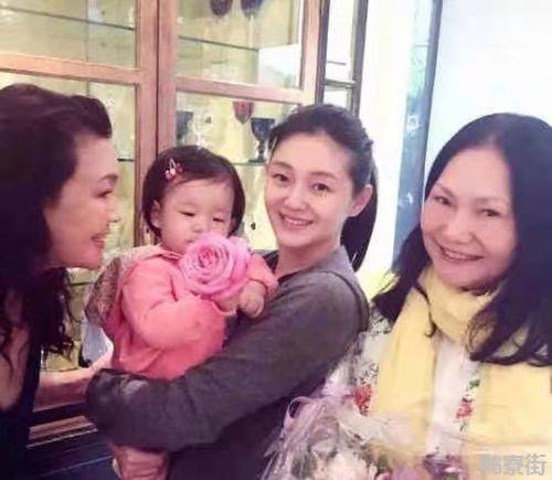 大S妈妈不知大S和具俊晔台北登记的事