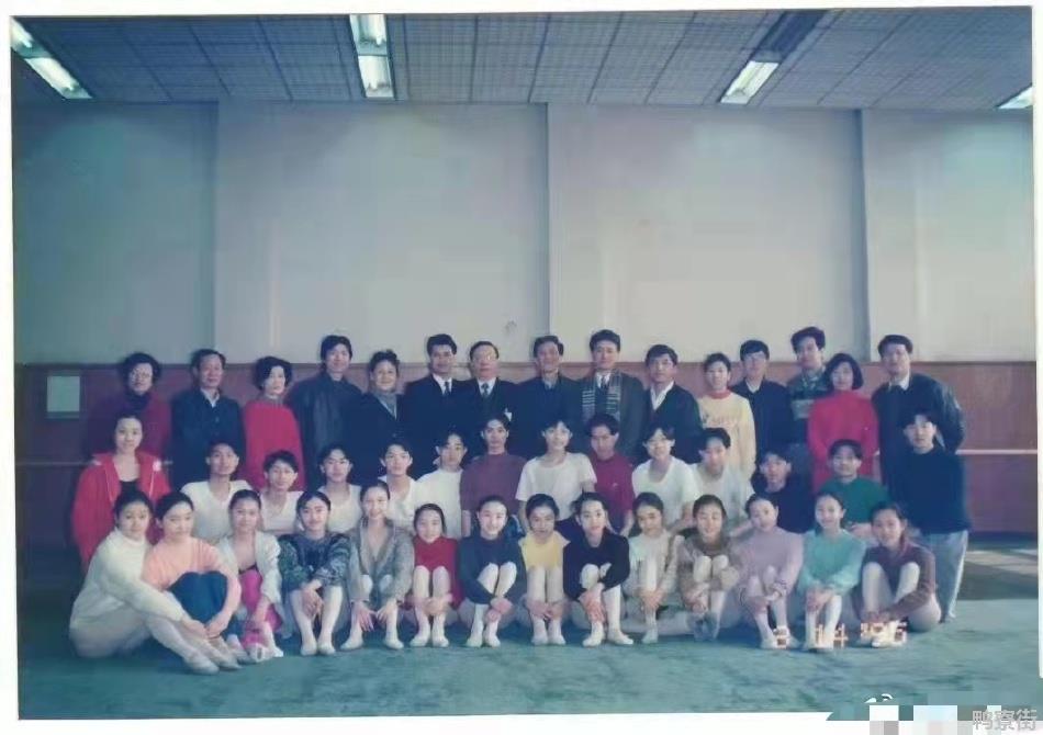 姚晨北舞旧照曝光